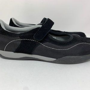 Lands' End Mary Jane Shoes Size US 7.5